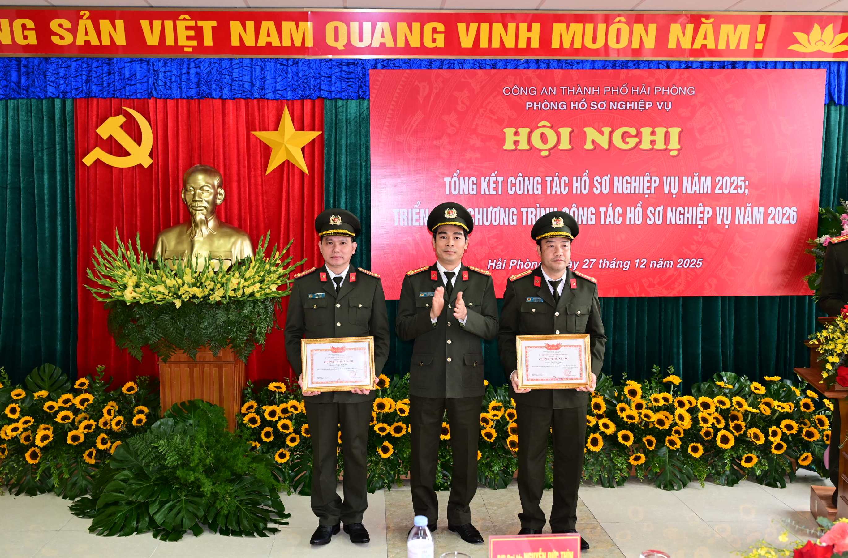 Phòng Hồ sơ nghiệp vụ CATP đẩy mạnh ứng dụng khoa học – công nghệ và chuyển đổi số trong công tác hồ sơ nghiệp vụ